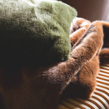 WELL LOVED – Țesătură tip blăniță moale și catifelată pentru accesorii decorative