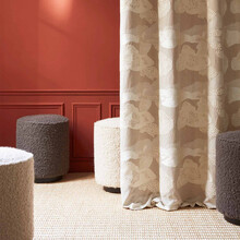 AMMON – Țesătură cu broderie ton sur ton pentru draperii contemporane