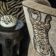 WILD KISS – Tapițerie premium din catifea cu imprimeu artistic