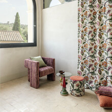 LAND OF ART – Țesătură pentru draperie brodată cu motive florale