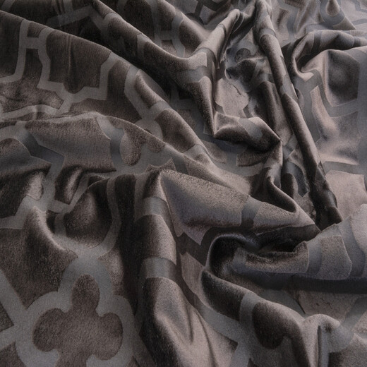 VELVET ELEGANT – catifea rafinată cu model în relief ton sur ton