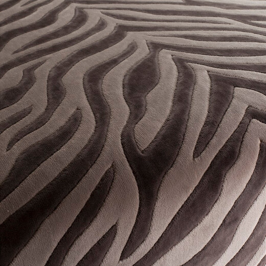 WILD SHAPE – Tapițerie premium din catifea animal print