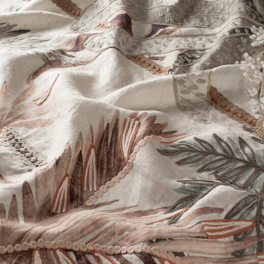 TROPICAL BREAK - Tesatura imprimata si brodata cu motive tropicale