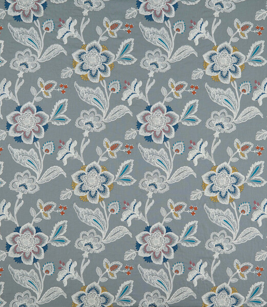 ROSINGS – Țesătură din in brodată cu trandafiri și crini în contur delicat