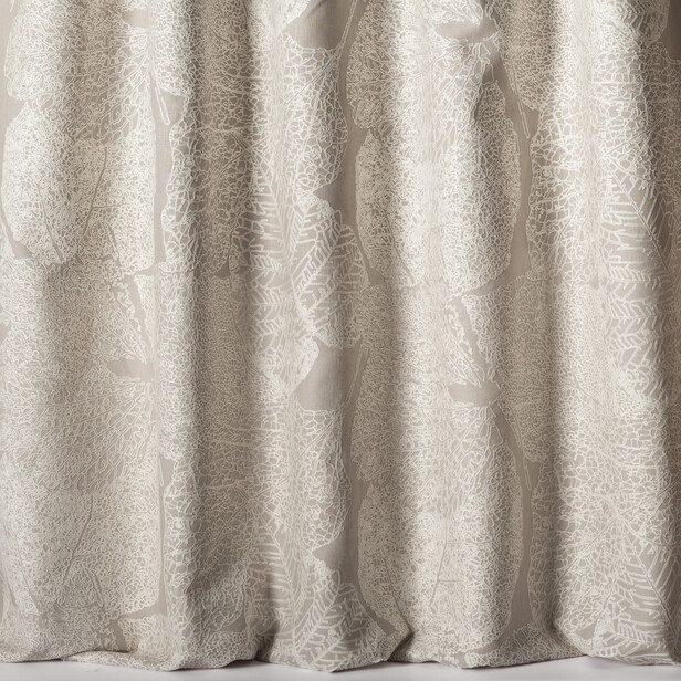 RACHEL – Țesătură Brodată Cu Flori Mari În Punct Lanț, Din In Și Bumbac