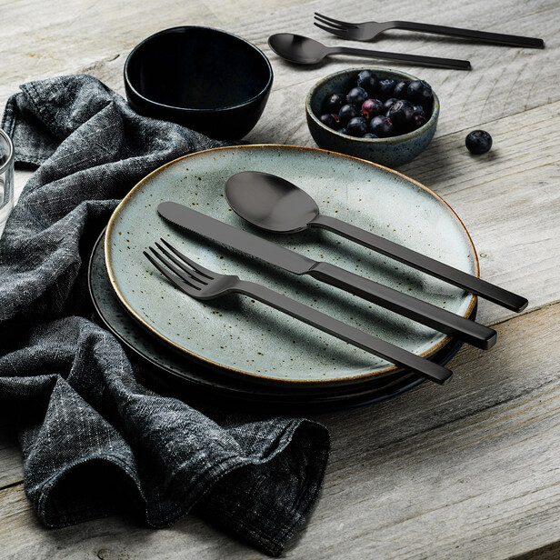 STILE NERO – Polonic pentru sosuri din inox, finisaj negru PVD