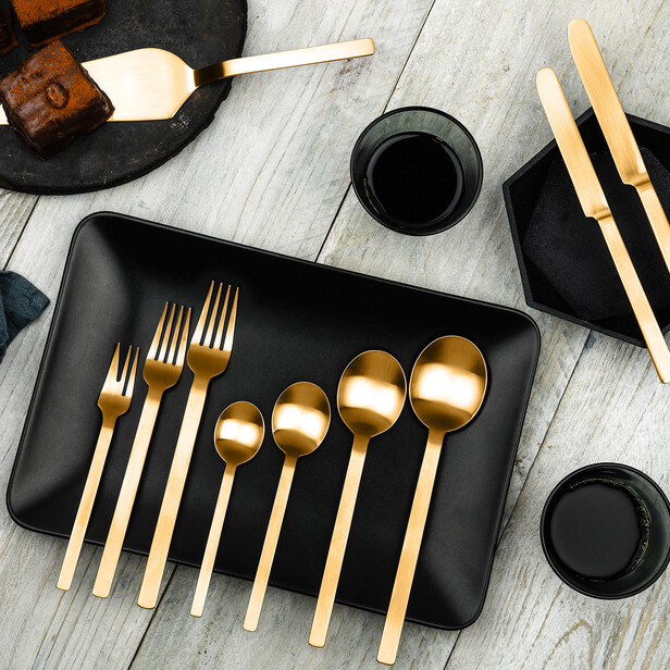 STILE ORO by Pininfarina – Linguriță pentru ceai sau cafea din inox auriu, eleganță italiană și rafinament atemporal