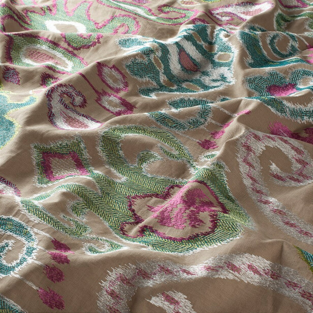 BOHEMIAN RHAPSODY - Tesatura brodată cu motive boeme