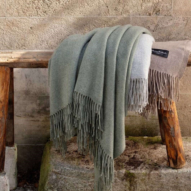 BISOU – Pled din Cașmir Mongolez 100%, Lux Fischbacher 1819