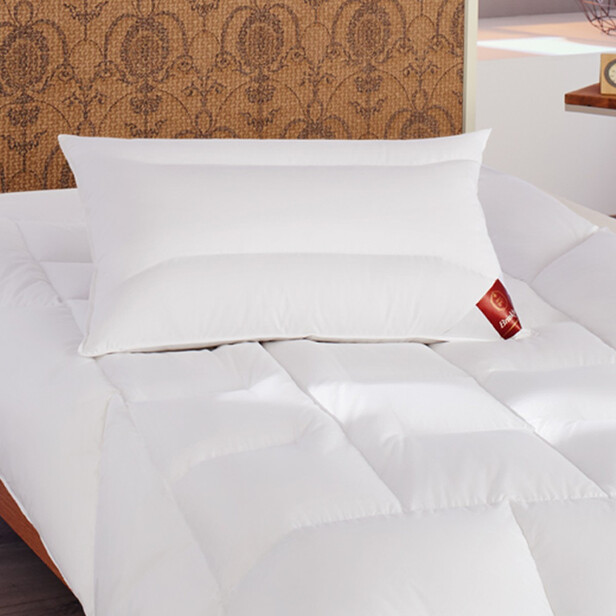 SAPPHIRE 50x70 perna ferma din puf de gâscă – 3 camere, fermă și confortabilă