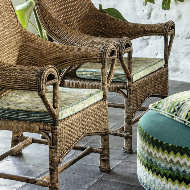 MOOD BOOSTER - Tapiterie cu motive bargello